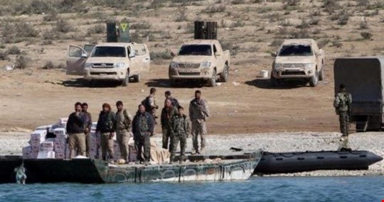 حمله افراد مسلح قبایل عرب به مواضع SDF در حومه دیرالزور / ناآرامی‌ها همچنان ادامه دارد